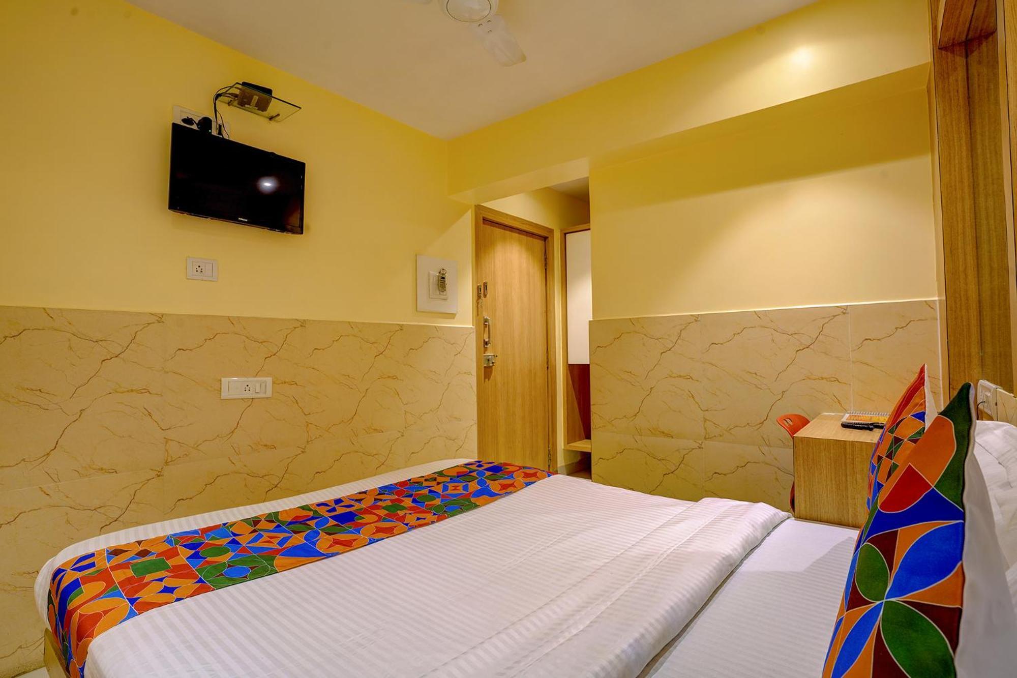 FabHotel Starwood Residency Navi Mumbai Exterior foto