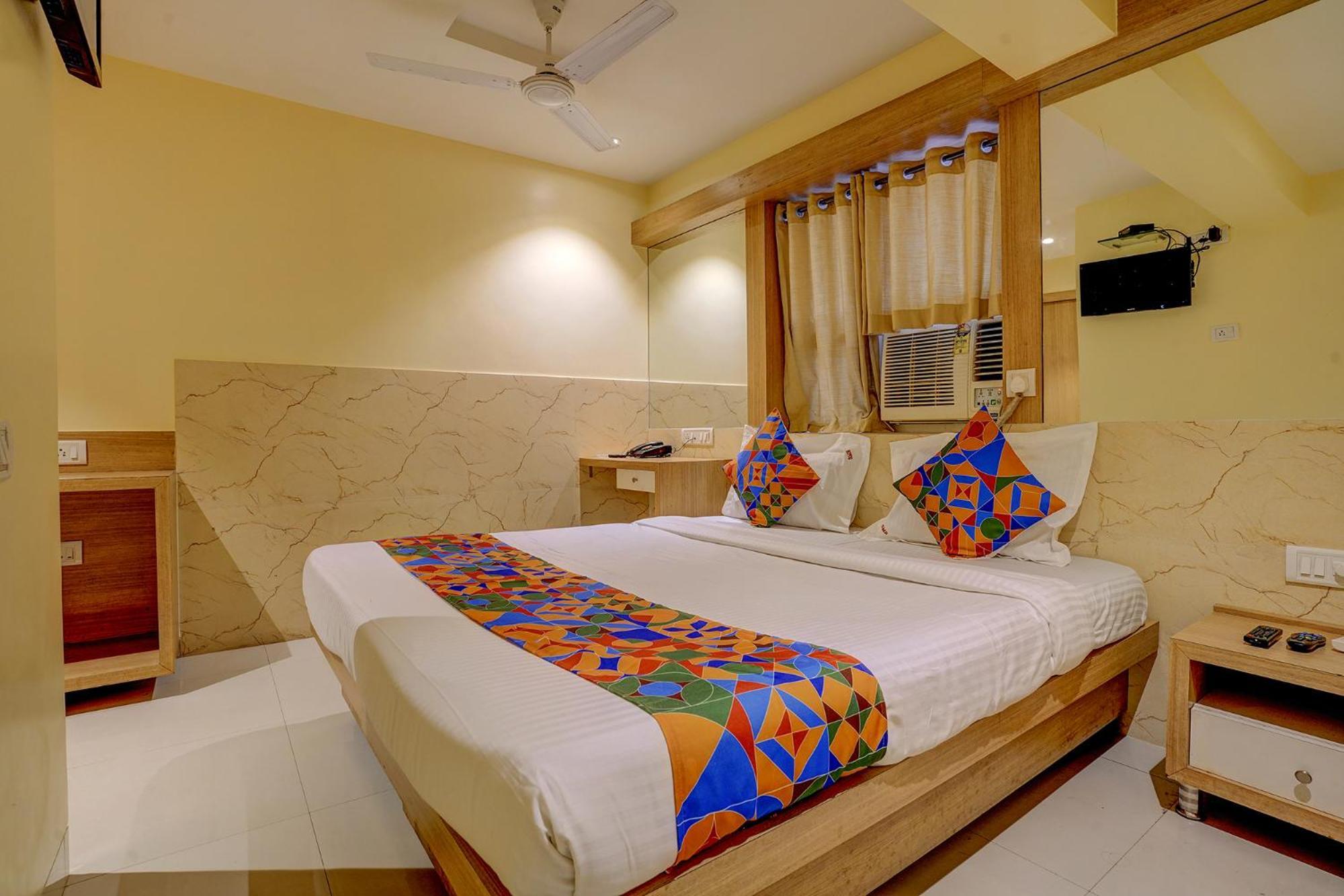 FabHotel Starwood Residency Navi Mumbai Exterior foto